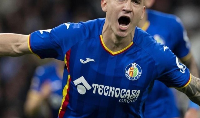 体育彩票-惨遭打脸！皇马主场爆冷输球遭遇两连败，失道者寡助本赛季危险了|赫塔费|西甲|圣地亚哥-伯纳乌足球场|皇家马德里|奥萨苏纳_新浪体育_新浪新闻