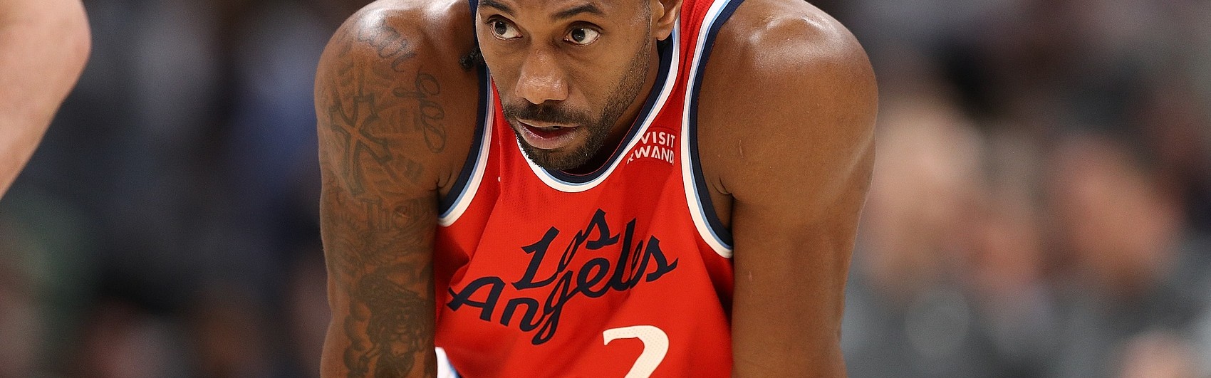 彩票合买-战神卡！伦纳德近4战场均33分6.5板4.5助2.3断 命中率58/39/90%